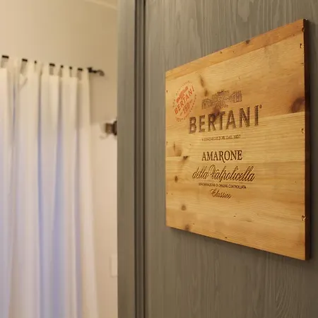 Rooms Maison 3 Magnoni Bed & Breakfast 4*