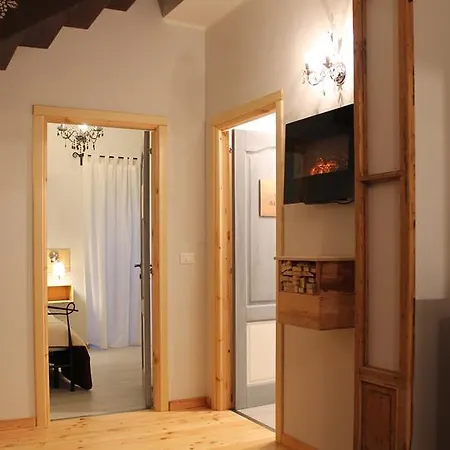 Bed & Breakfast Maison 3 Magnoni 4*