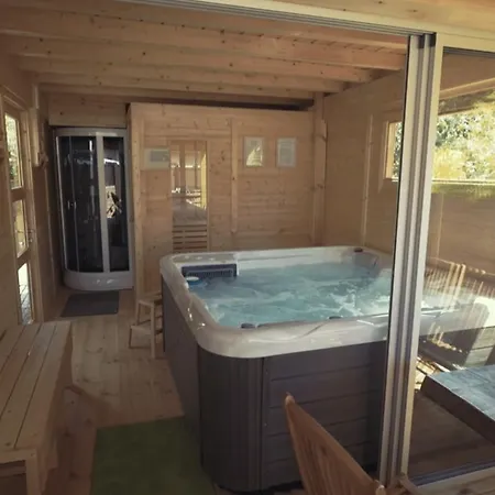 Maison 3 Magnoni Bed & Breakfast